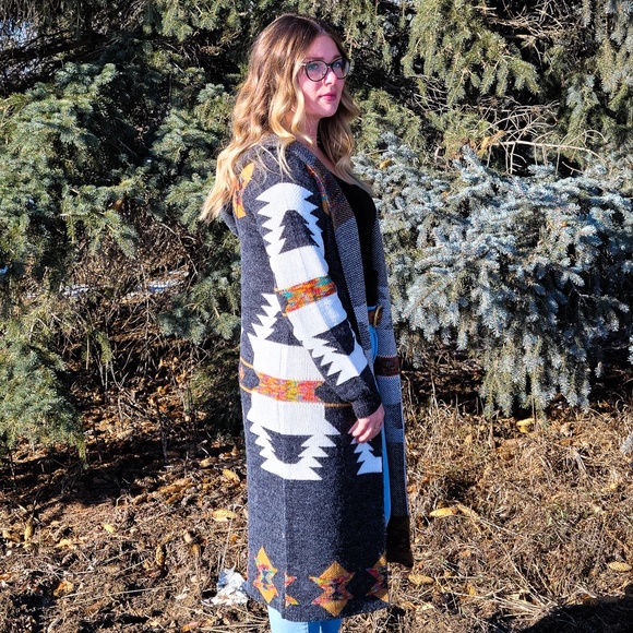 Take Me Out Aztec Crochet Cardigan - Picture 3 of 5